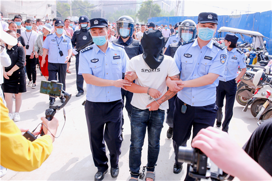 鄭州警方60小時快速偵破特大盜竊黃金店案件